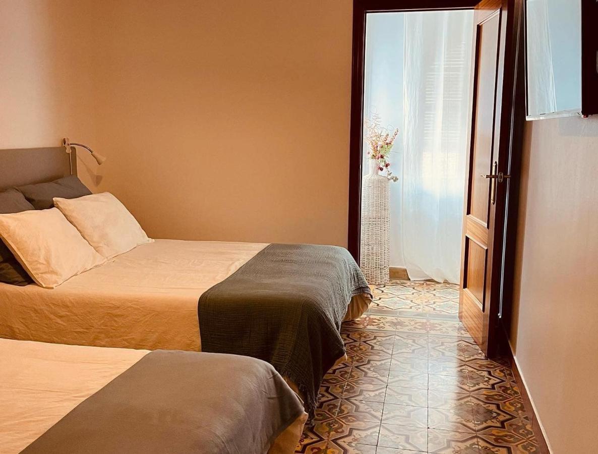 Novo Apartahotel & Restaurante Las Cabezas de San Juan Esterno foto